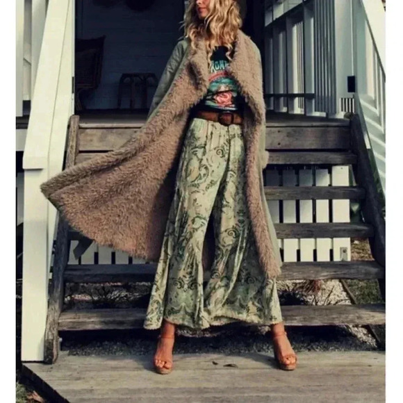 Spell & the Gypsy Eagleback Overcoat - size M/L